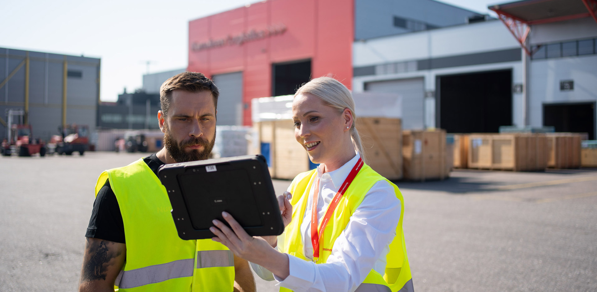 Fast, AEO certified customs clearance