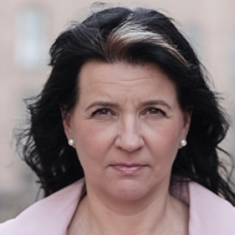 Tarja Oinonen-Rouvali